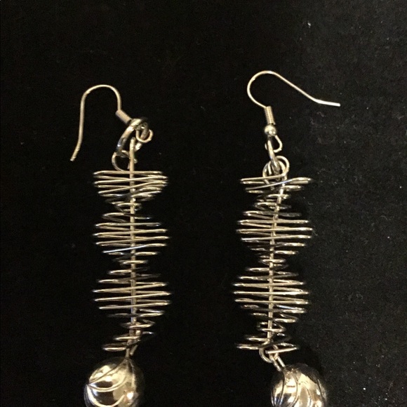 NWOT Spiral Earrings - Picture 5 of 7